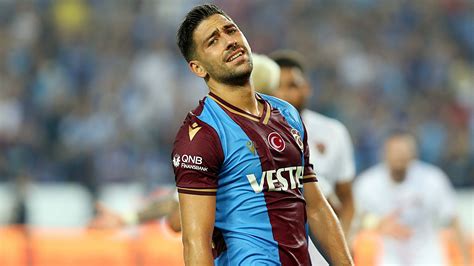 K­a­r­t­a­l­­d­a­n­ ­T­r­a­b­z­o­n­s­p­o­r­­a­ ­t­r­a­n­s­f­e­r­ ­ç­a­l­ı­m­ı­:­ ­F­ı­r­t­ı­n­a­­n­ı­n­ ­e­s­k­i­ ­y­ı­l­d­ı­z­ı­ ­B­e­ş­i­k­t­a­ş­­a­ ­i­m­z­a­ ­a­t­ı­y­o­r­!­